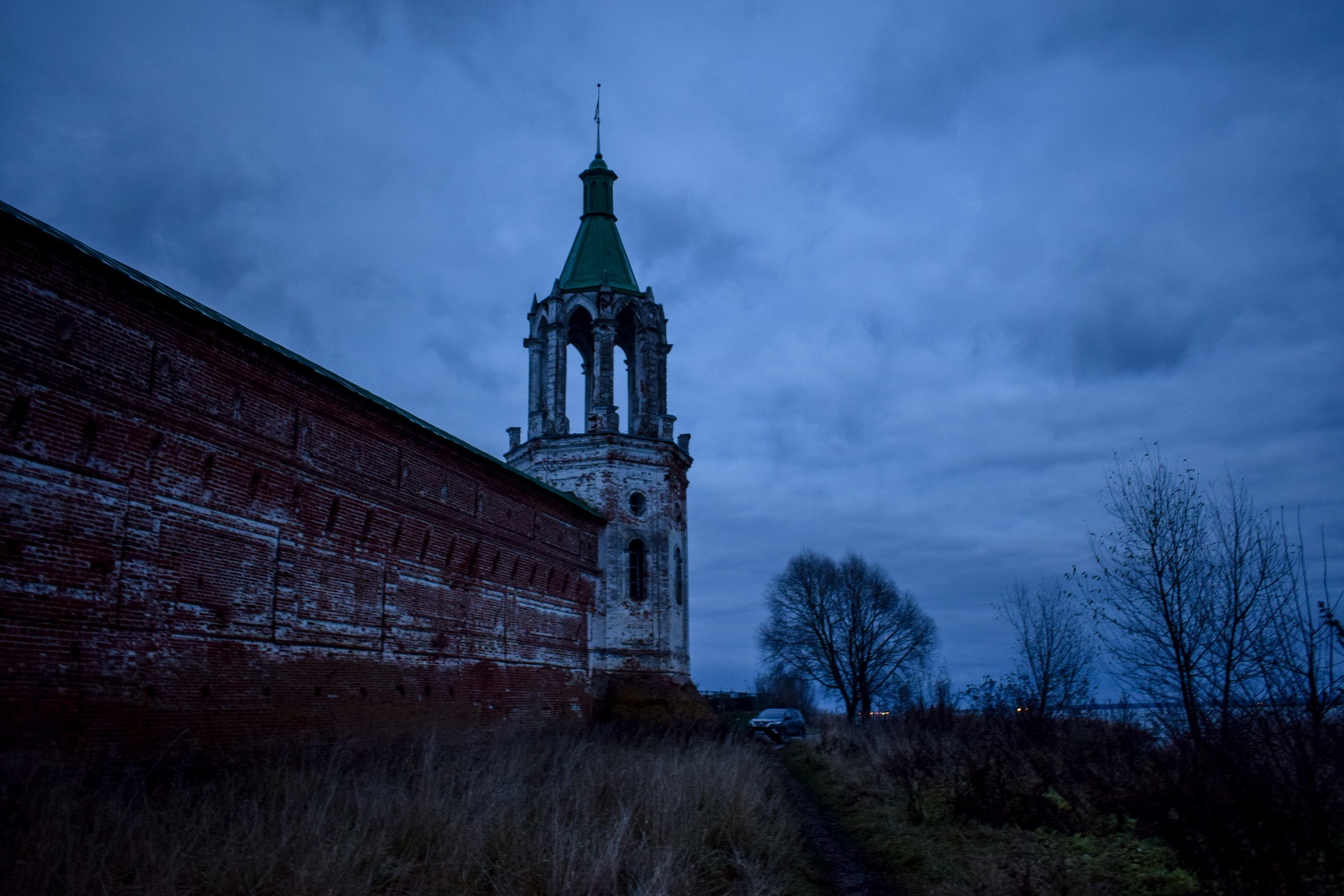Ростов Великий на ноябрьские Ростов Великий на ноябрьские очень, Ростов, кремль, фильма, Васильевич, строился, город, озера, берегу, строительства, поэтому, опять, впечатляюще, повторюсь, «Пренебесному, функциональностьюВыглядит, наряду, удобства, традициями, между