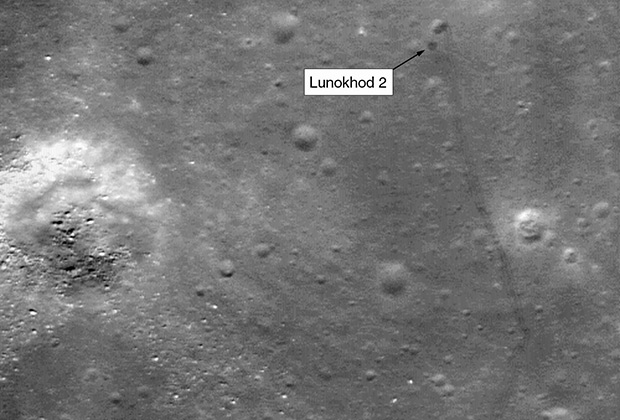«Луноход-2» на поверхности Луны