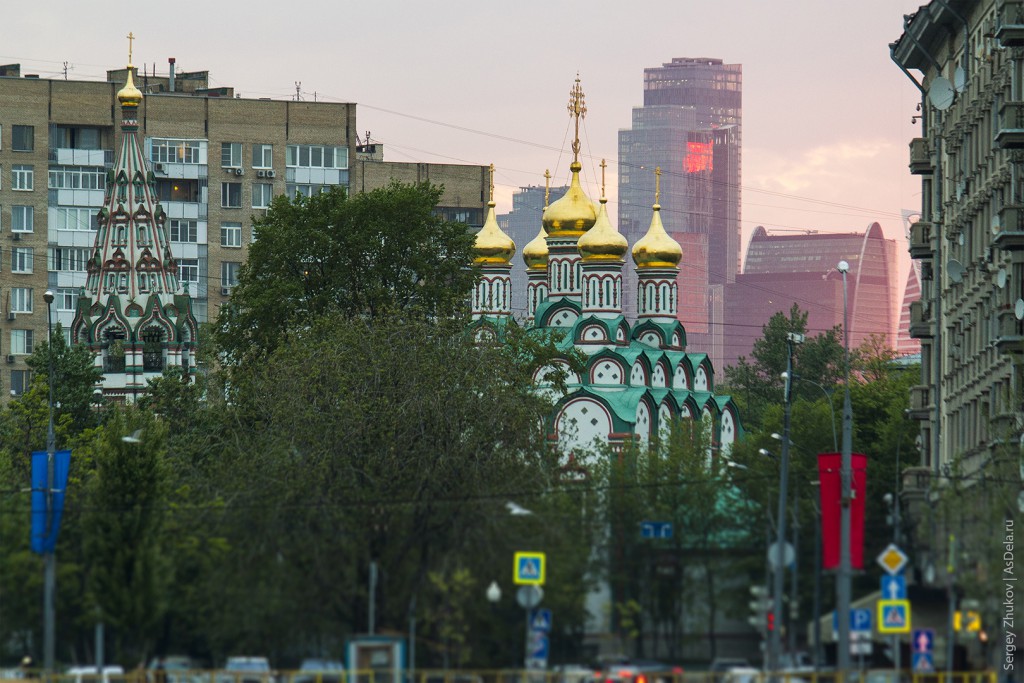 Хамовники г москва. Храм Хамовники Весна. Деревня Хамовники. Москва Хамовники достопримечательности. Прогулка в Хамовниках.