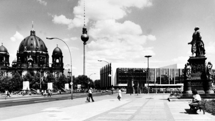 Берлин в семидесятых годах прошлого века. /Фото: news.mail.ru Берлин в семидесятых годах прошлого века. /Фото: news.mail.ru
