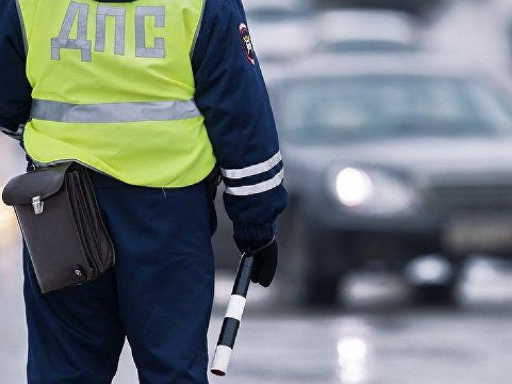 5 признаков, по которым чаще всего гаишники останавливают машины 5 признаков, по которым чаще всего гаишники останавливают машины ГИБДД