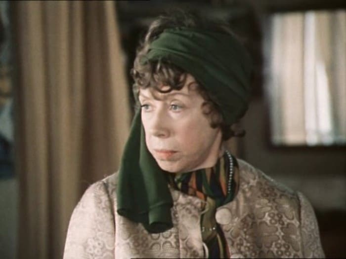 Чтобы помнили... позднее счастье Евгении Ханаевой: чем пожертвовала ради успеха звезда фильма "По семейным обстоятельствам" Чтобы помнили... позднее счастье Евгении Ханаевой: чем пожертвовала ради успеха звезда фильма "По семейным обстоятельствам" Евгения Ханаева,жизнь,истории,кино и тв