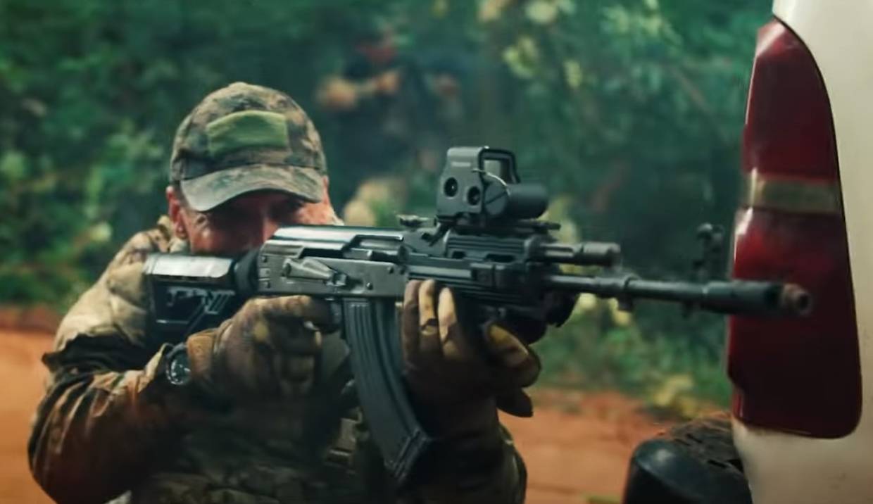 Патриотизм не в барабанном бое: полковник Клюкин о миссии таких картин, как «Гранит» Общество