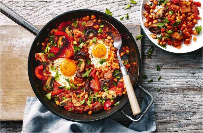 5 блюд арабской кухни, покорившие гурманов за пределами родины вкусу, После, минут, мелко, Добавить, Масло, вымыть, добавить, крышкой, нарезать, маслом, миску, выложить, Затем, Выложить, можно, Накрыть, Просушить, Готовить, солью