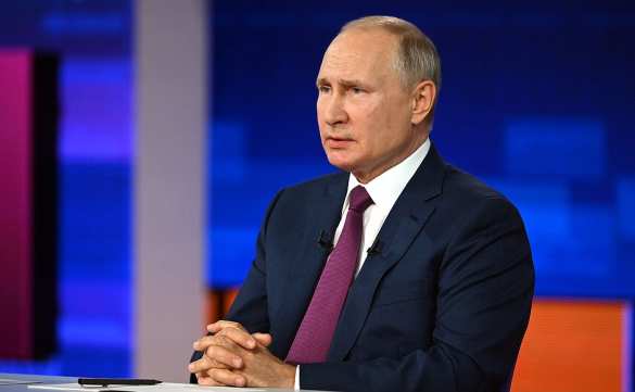 В Кремле отреагировали на новость Bloomberg о «вторжении России» | Русская весна