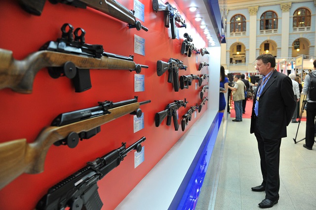 Фото. Стенд концерна «Калашников» на выставке © PRAVDA KOMSOMOLSKAYA | GLOBALLOOKPRESS.COM