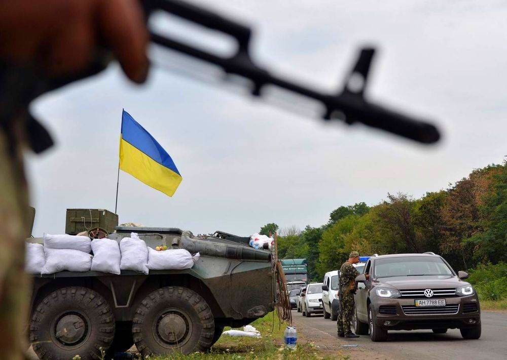 Жителей ДНР штрафуют за поездки на Украину Граница,ЛДНР,Политика,Украина,Украина