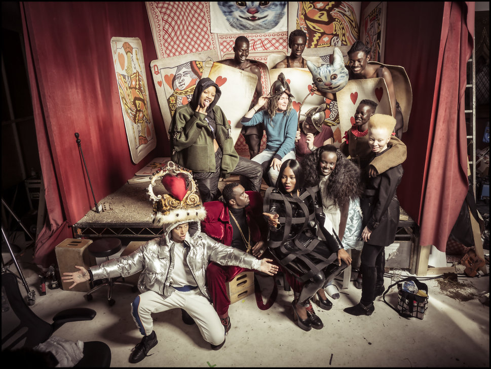 Появились фото со съемок нового календаря Pirelli 2018