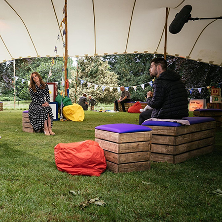 Детское время: Кейт Миддлтон дебютировала с новым цветом волос на утреннем шоу BBC Монархи,Британские монархи