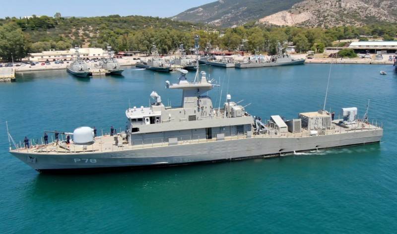 Британия продает Украине «белого слона»? украина