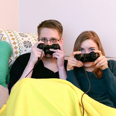 Эдвард Сноуден впервые стал отцом Эдвард Сноуден впервые стал отцом Звездные дети