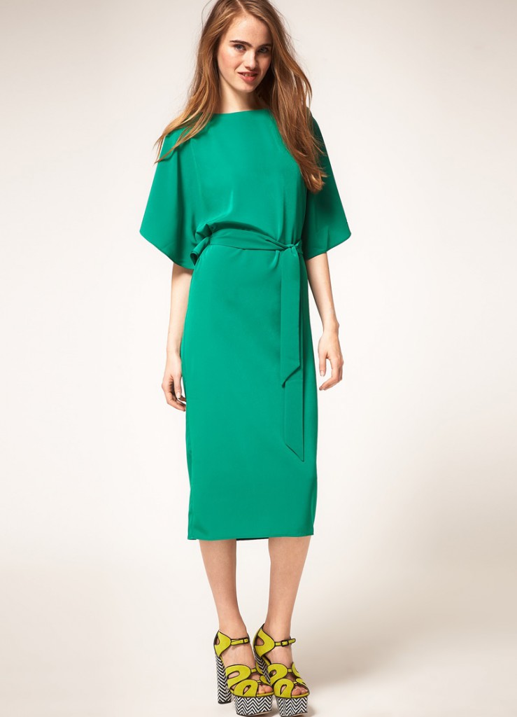 Зеленое платье для женщин за 40
