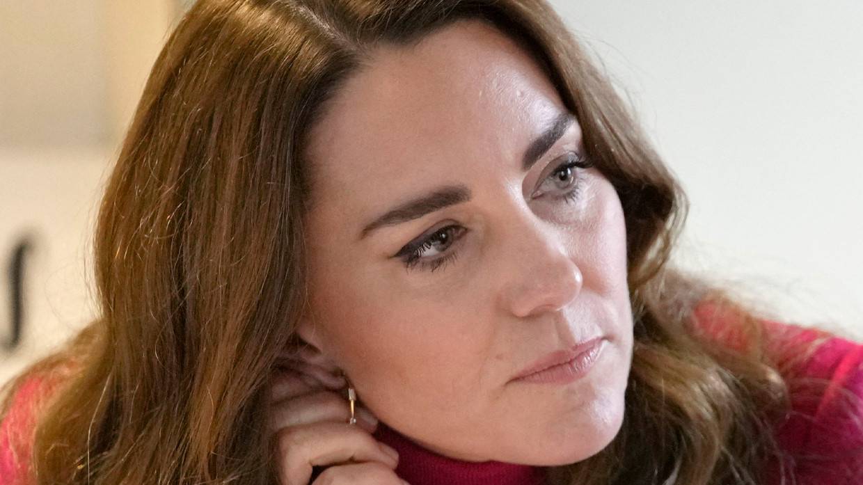 Кейт Миддлтон расстроилась из-за отказа принца Гарри и его жены от королевских привилегий