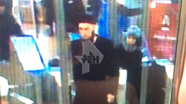Опубликовано фото предполагаемого террориста, взорвавшего метро в Питере