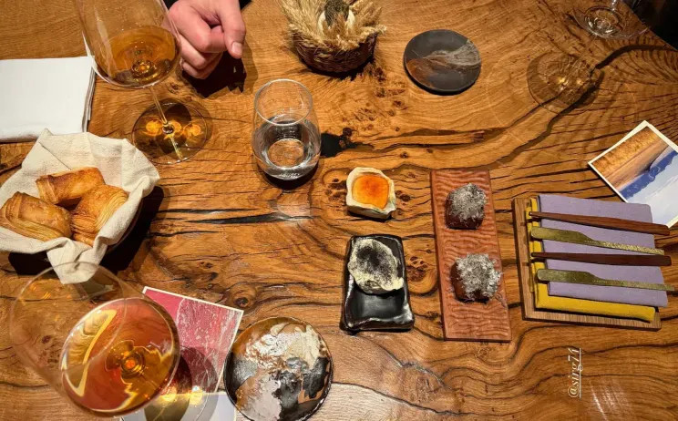 Светлана Бондарчук с мужем и Ляйсан Утяшева с Павлом Волей сходили на двойное свидание Бондарчук, Светлана, Сергей, Ляйсан, Светланы, Харченко, друзьями, вышла, внучки, также, Варвара, детей, экссупругов, развелись, Бондарчуком, замужем, Фёдором, режиссёром, Сергея, ДЦПНапомним