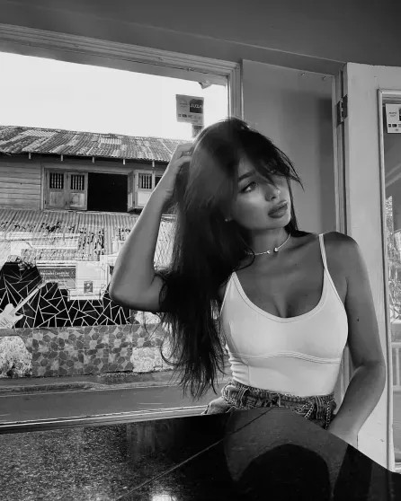 Стала известна личность новой возлюбленной Михаила Галустяна instagram (инстаграм),социальная сеть,super,издание,викторий галустян,лилия киосе,милена шевченко,Михаил Галустян,ольга бузова