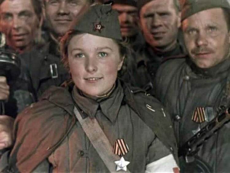 «Уникальная женщина» Вера Васильева отметила свой 93- й день рождения на сцене «Уникальная женщина» Вера Васильева отметила свой 93- й день рождения на сцене актриса,Вера Васильева,кино и тв,наши звезды,фильм,шоубиz,шоубиз