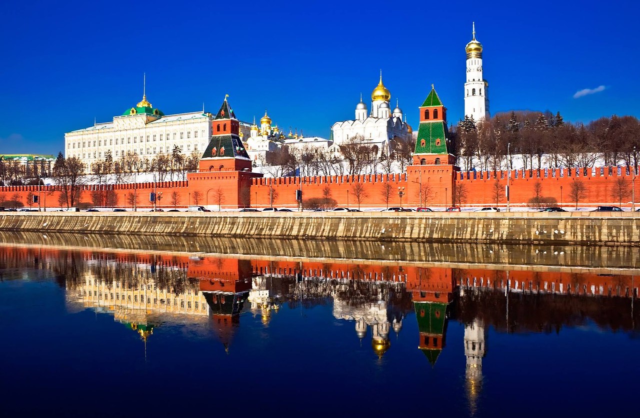 стены московского кремля история