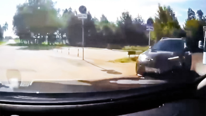 Правильное решение! Московский областной суд разрешил таранить «обочечников»