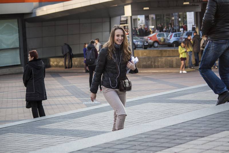 Записки Колорадского Таракана. Армия украинских буратин ушла за туями Записки Колорадского Таракана. Армия украинских буратин ушла за туями украина