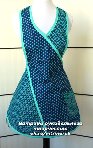 Фартуков много не бывает. Давайте сошьем еще парочку!