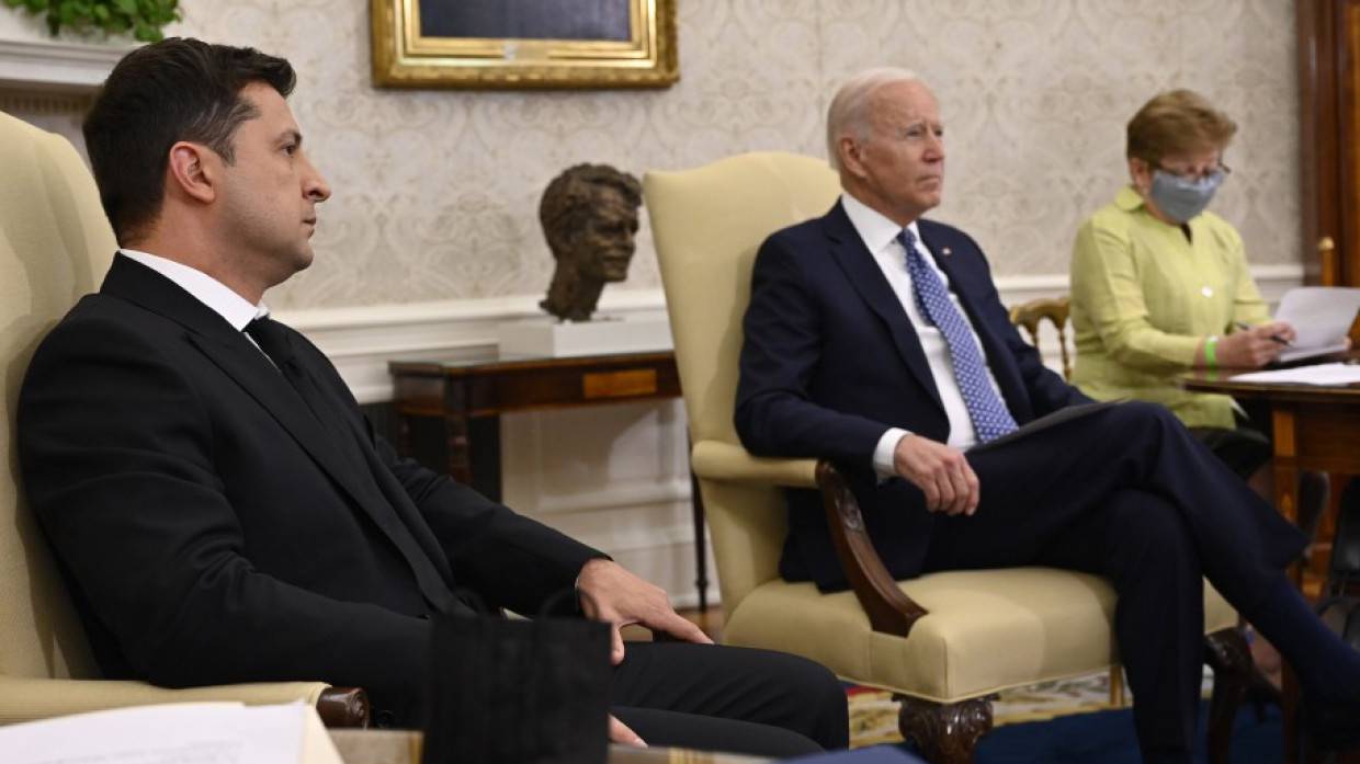 Байден выделит 600 млн долларов на нужды Украины