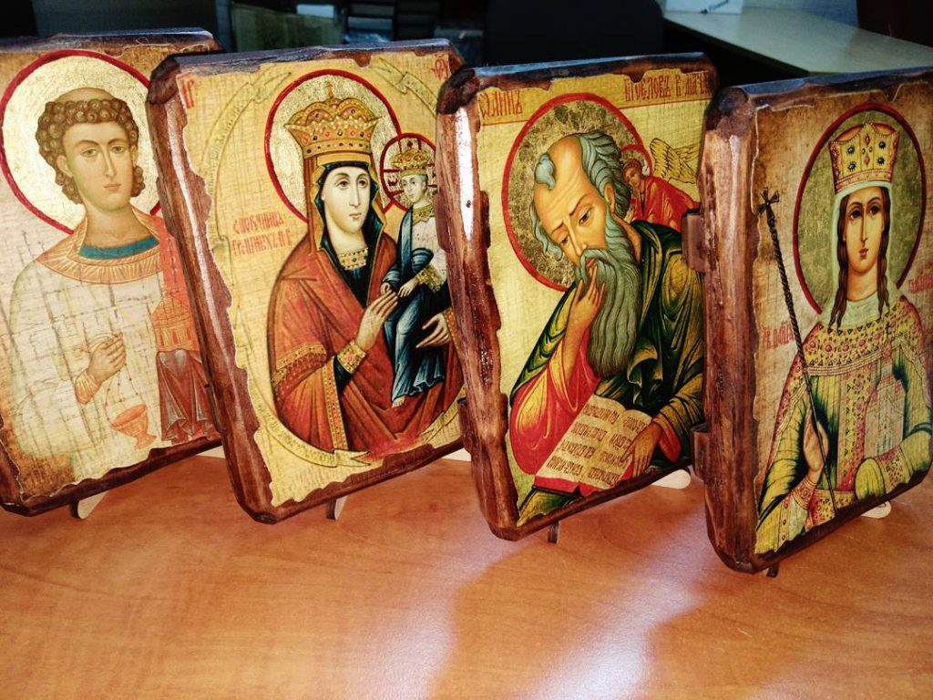 Куда девать календари с изображением святых