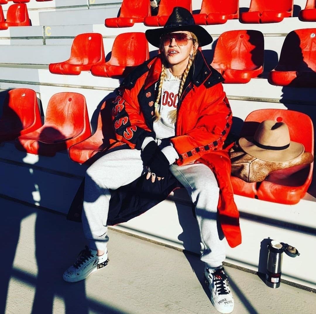 Пугачева, Валерия и другие звезды, которые одеваются не по возрасту Пугачева, Валерия и другие звезды, которые одеваются не по возрасту возраст,знаменитости,мода и красота,стиль