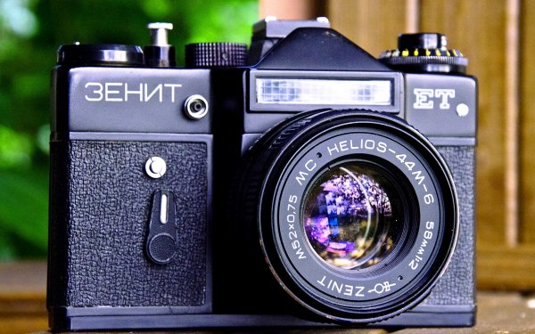 В России возродят производство фотоаппаратов «Зенит»