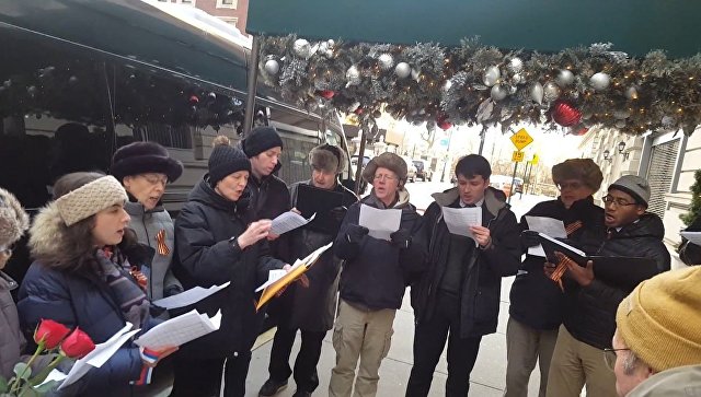 Американцы спели российский гимн в память о жертвах крушения Ту-154. 30 декабря 2016 год