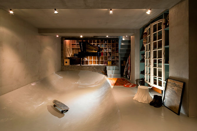 Скейтпарк и фортепиано в рамках одной резиденции от Level Architects