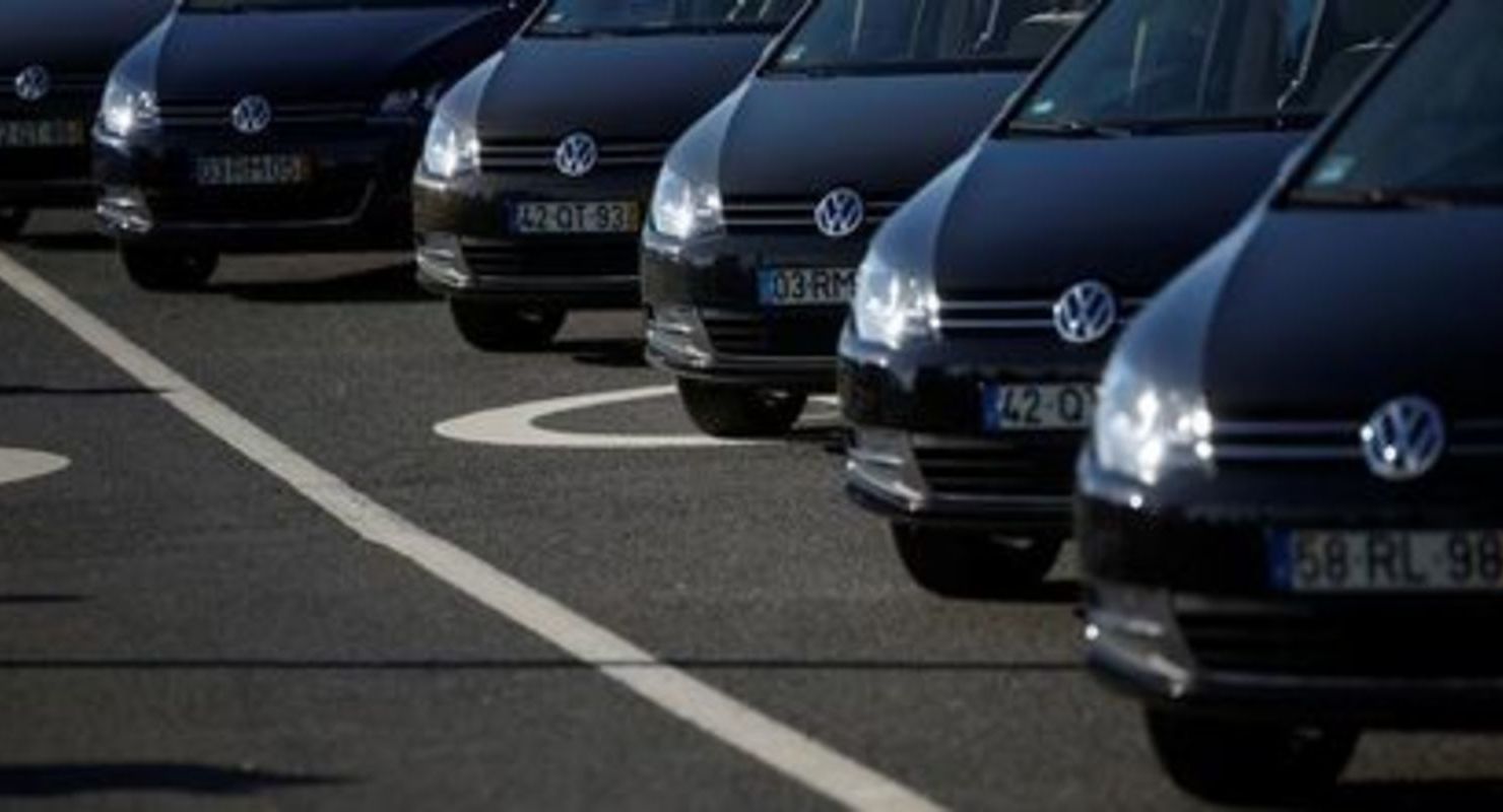 В 2020 году скорректированная операционная прибыль Volkswagen упала в 2 раза Автомобили