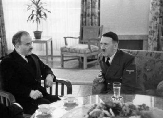 Как до июня 1941 года относились к Гитлеру в СССР