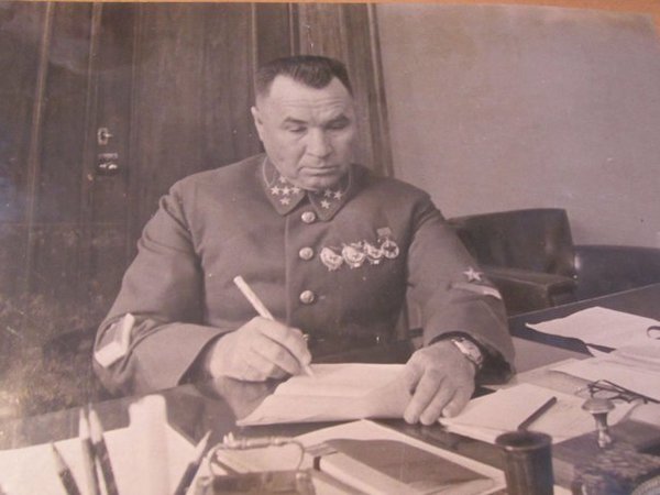 И. Апанасенко