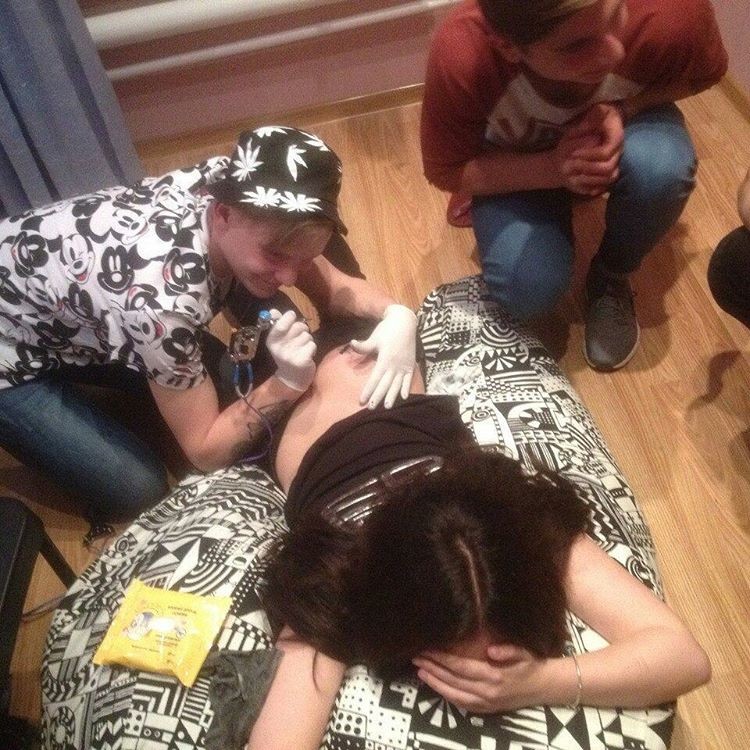 "Воспитание", "целомудрие" и "скромность": вся правда о студенческих вечеринках вечеринки, прикол, тусовки, юмор