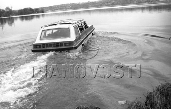 Самодельный автомобиль-амфибия "Ихтиандр" СССР, амфибия, самоделка