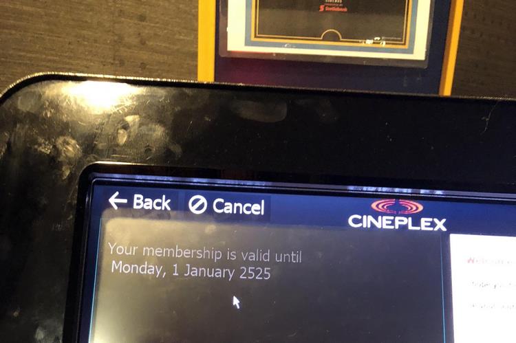 25 странных и абсурдных вещей, которые способны заставить нас усомниться в реальности 25 странных и абсурдных вещей, которые способны заставить нас усомниться в реальности