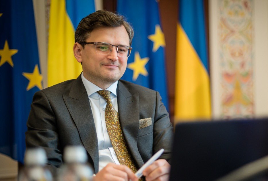 Глава МИД Украины пообещал ответить на «удар» от Венгрии