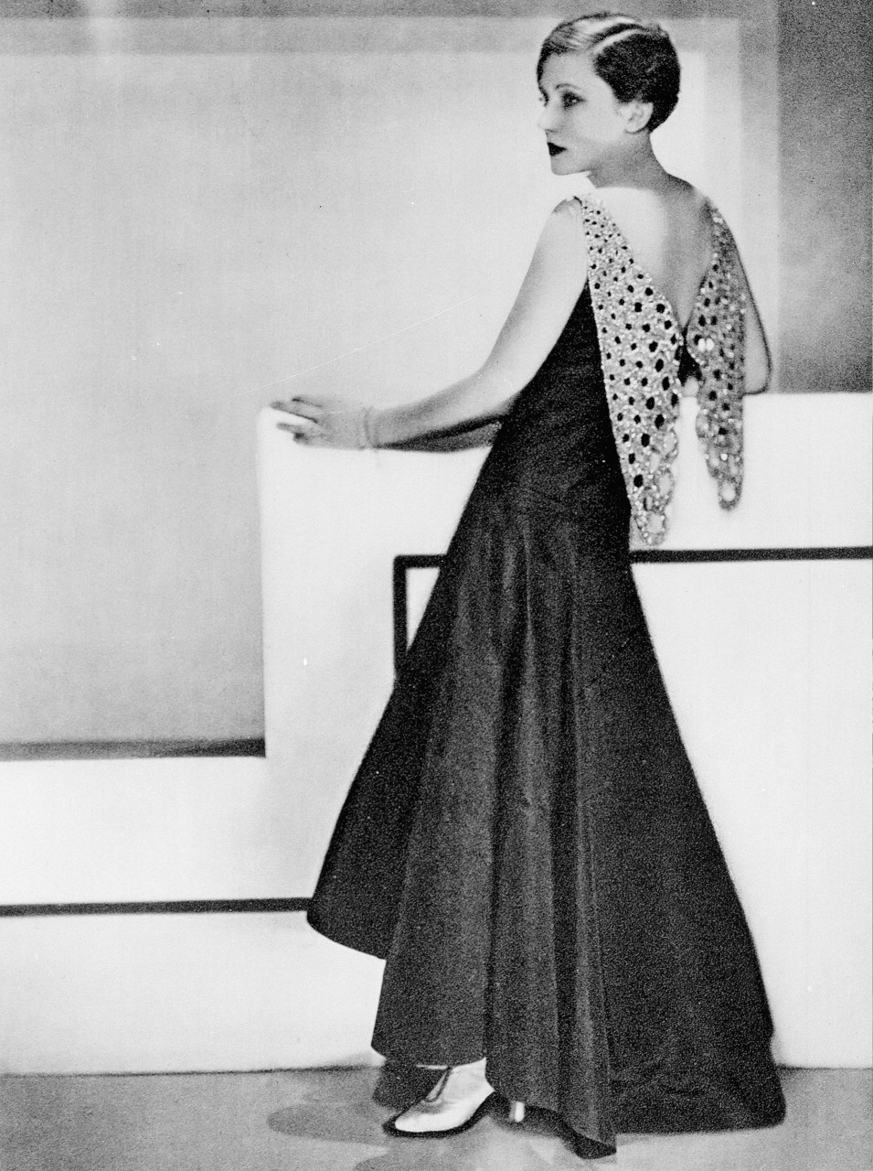 Модель в платье Lanvin, 1929