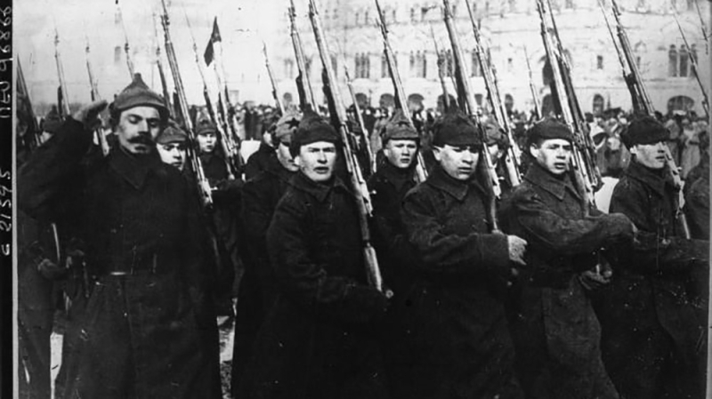 Красная армия. Парад на Красной площади в 1922 году.