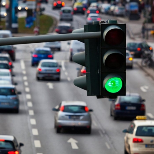 11 ошибок вождения, которые сводят с ума других водителей авто и мото, автоновости