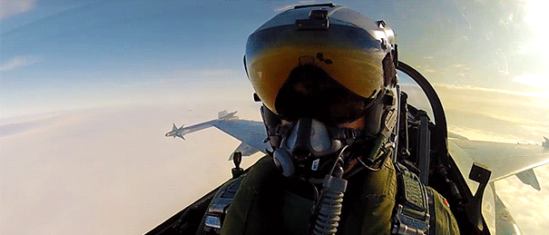 Веселые ситуации и неудачные моменты из нашей жизни в гифках Веселые ситуации и неудачные моменты из нашей жизни в гифках