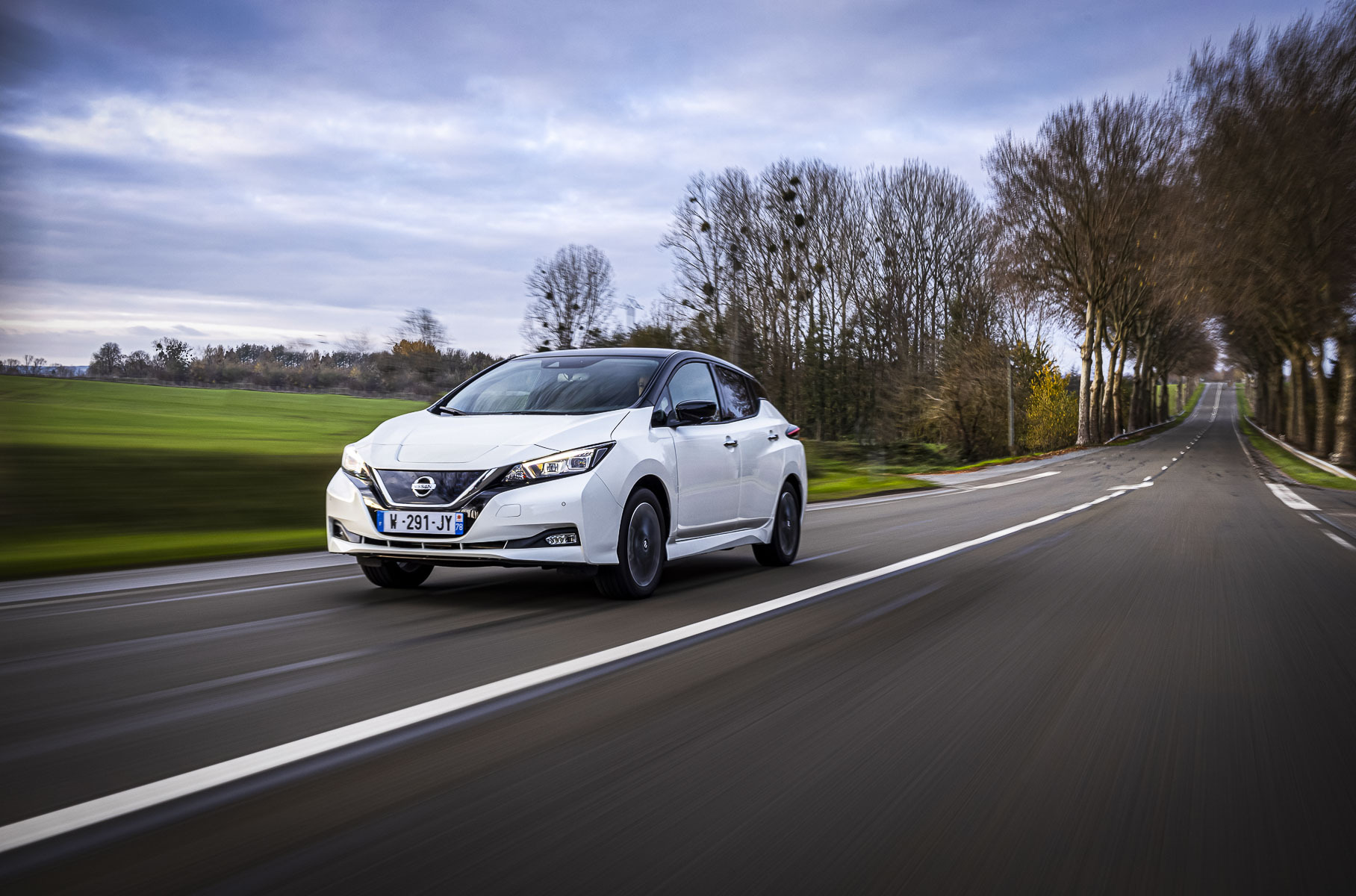 Самый популярный в России электрокар получил юбилейную спецверсию Самый популярный в России электрокар получил юбилейную спецверсию Новости