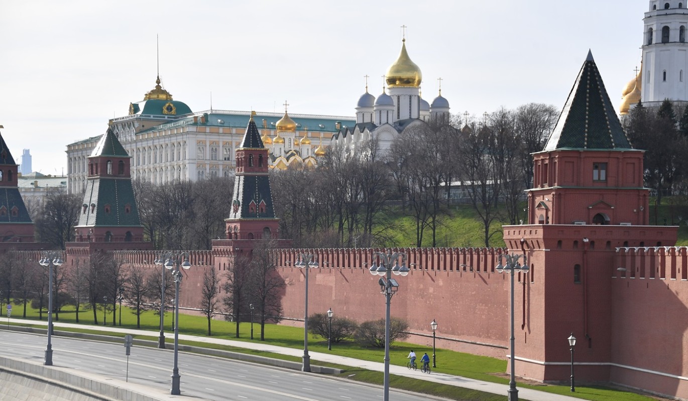 И снова 10 мелодий, которые всем известны, но никто не знает их названий.  Выпуск 3 - Жизнь - театр - 10 апреля - Медиаплатформа МирТесен