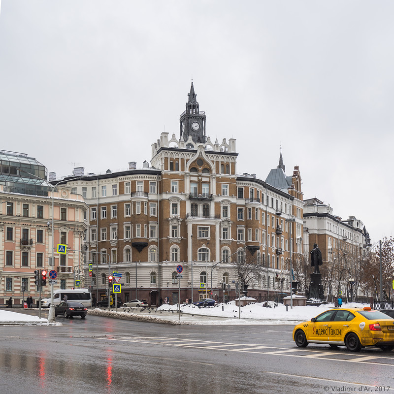 Москва дом страхового общества