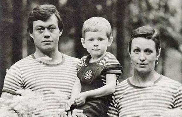 Подборка редких снимков их архивов известных артистов Подборка редких снимков их архивов известных артистов актер,актриса,кино иТВ,развлечение,фильм,фото,шоубиz,шоубиз