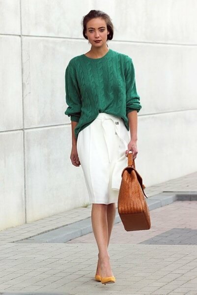 20 идей с зеленым свитером, которые красят женщину