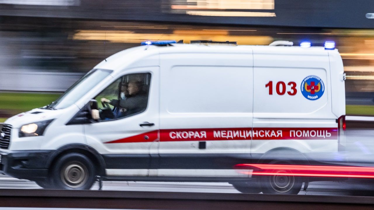 Два человека погибли при столкновении автобуса с Toyota под Красноярском Происшествия