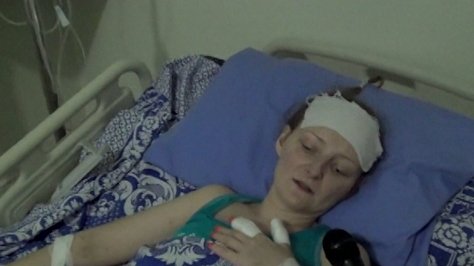 Юмор на тему женской солидарности. Папа римский азовцы. Зигование на украине. Заставы на границе с украиной. Ирина баракат пострадавшая в сирии.