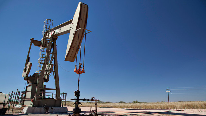 На Западе кончается нефть. Россия с интересом наблюдает На Западе кончается нефть. Россия с интересом наблюдает геополитика